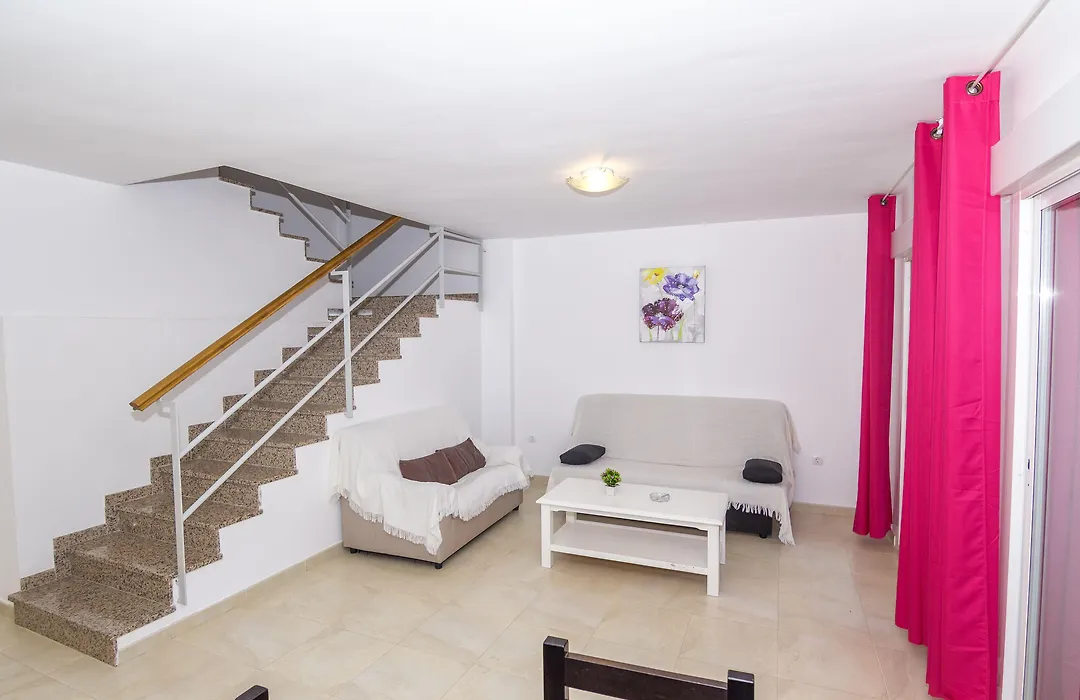 Apartamentos Turísticos Zahazar-1