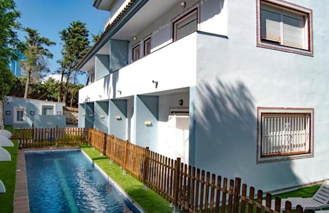 Apartamentos EL REFUGIO-1